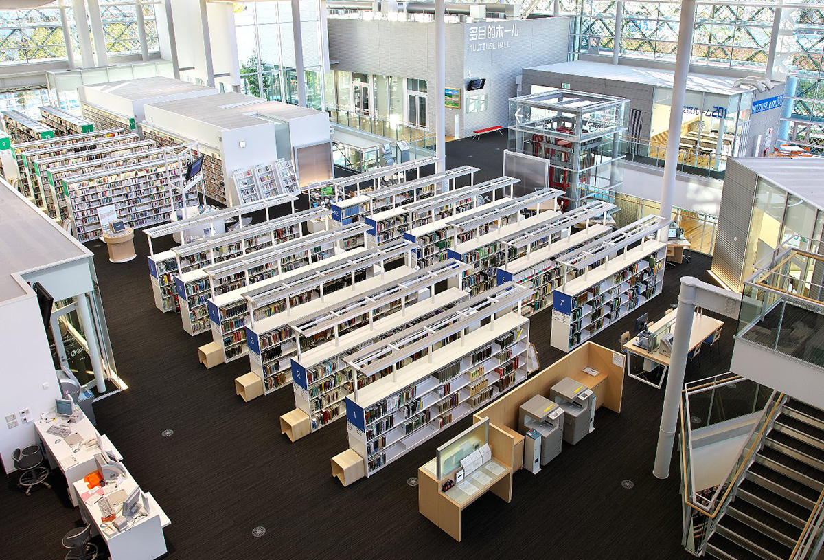 山梨 県立 図書館
