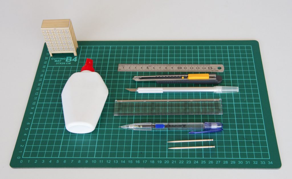 ペーパークラフト使用道具 ©キハラ株式会社